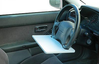 laptop-steering-wheel-desk